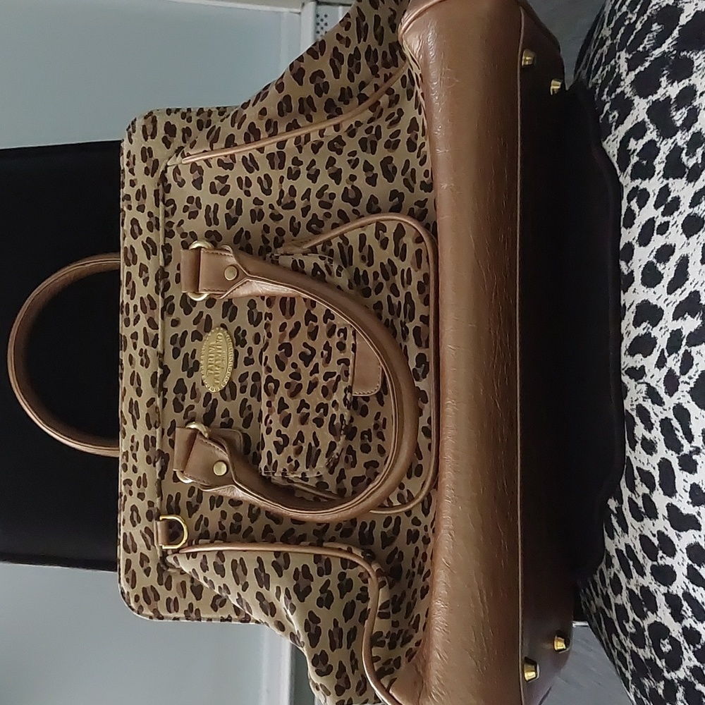 Taraina Tarantino Leopard Print Doctor Handbag